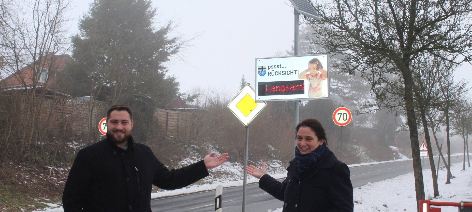 Fest installiertes Lärm-Display am Möhnesee