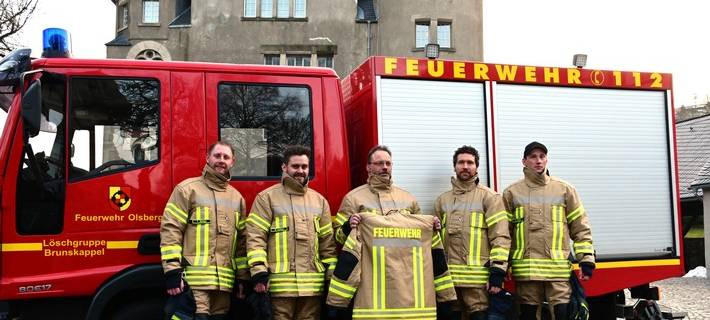Neue Schutzkleidung für Feuerwehrleute im Sauerland