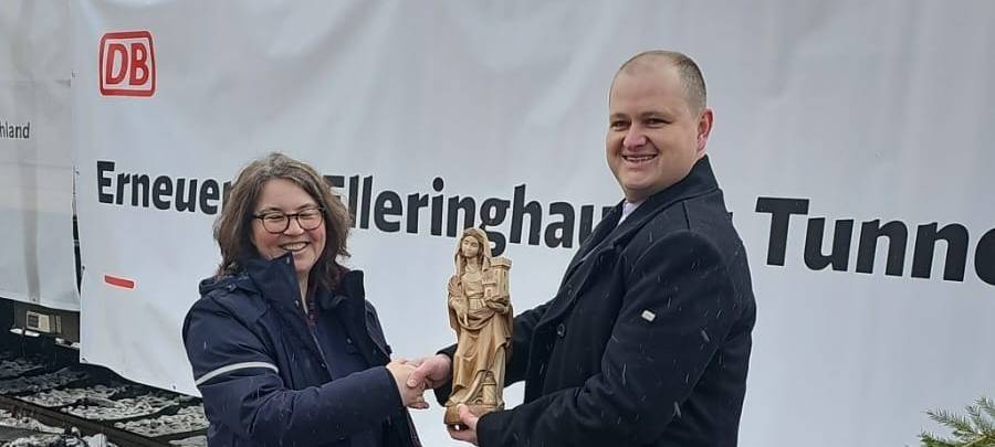 Zum Nachhören: Tunnelpatin für den Elleringhauser Tunnel