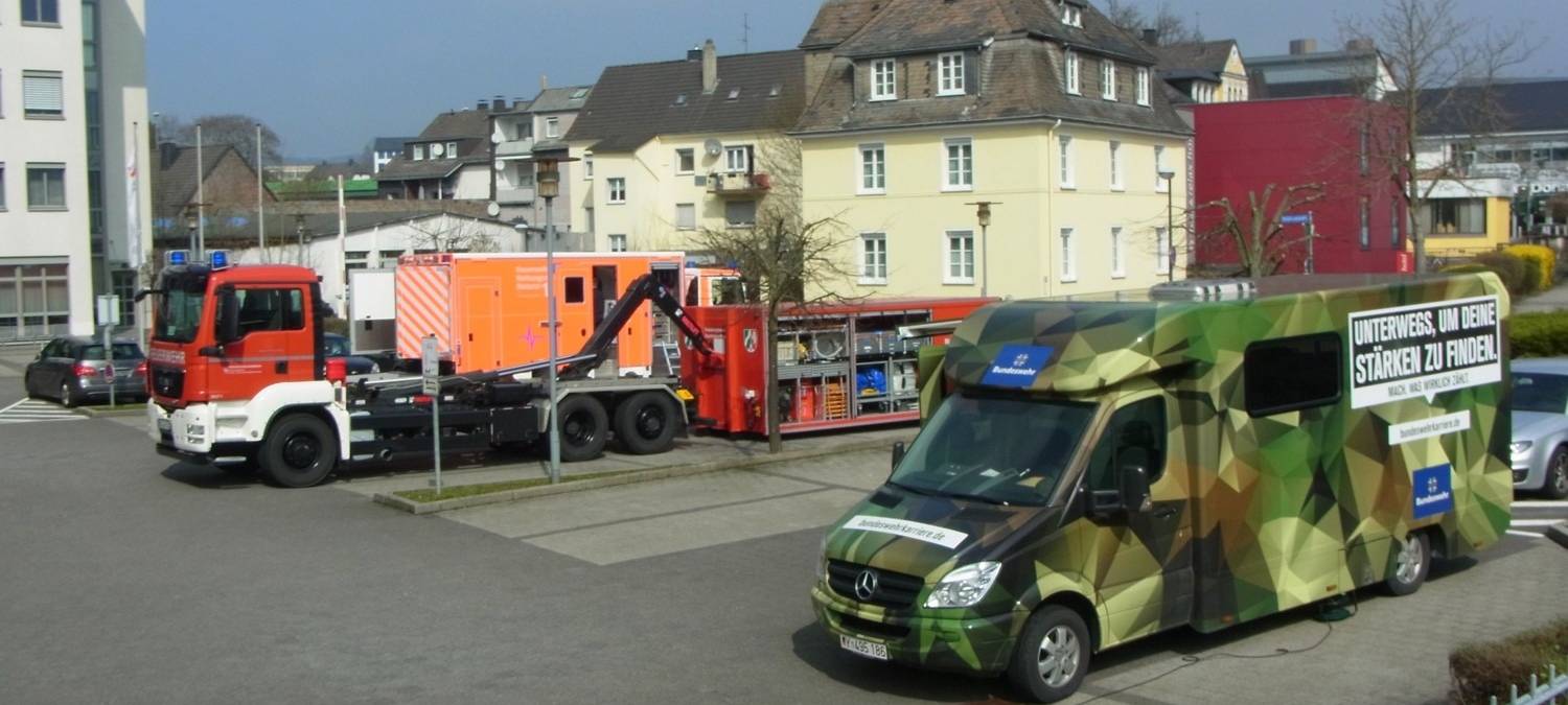 Meschede: Berufe in Uniform kennenlernen