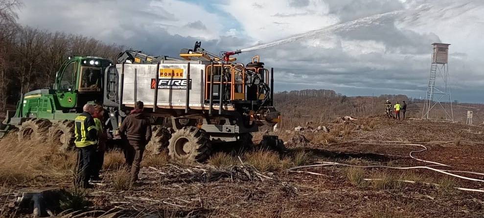 Neues geländefähiges Feuerwehrauto fürs Sauerland