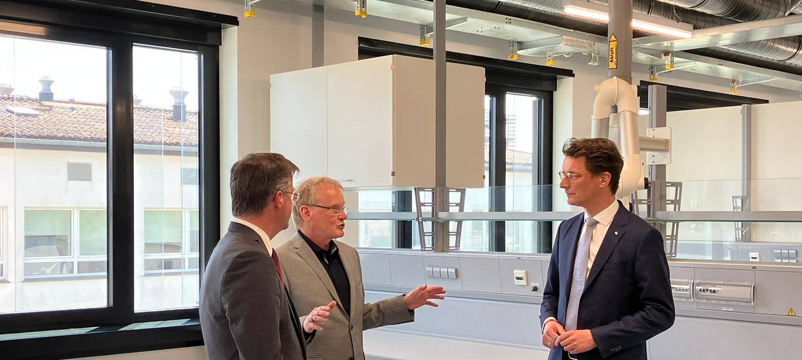Fraunhofer Institut eröffnet neues Forschungsgebäude