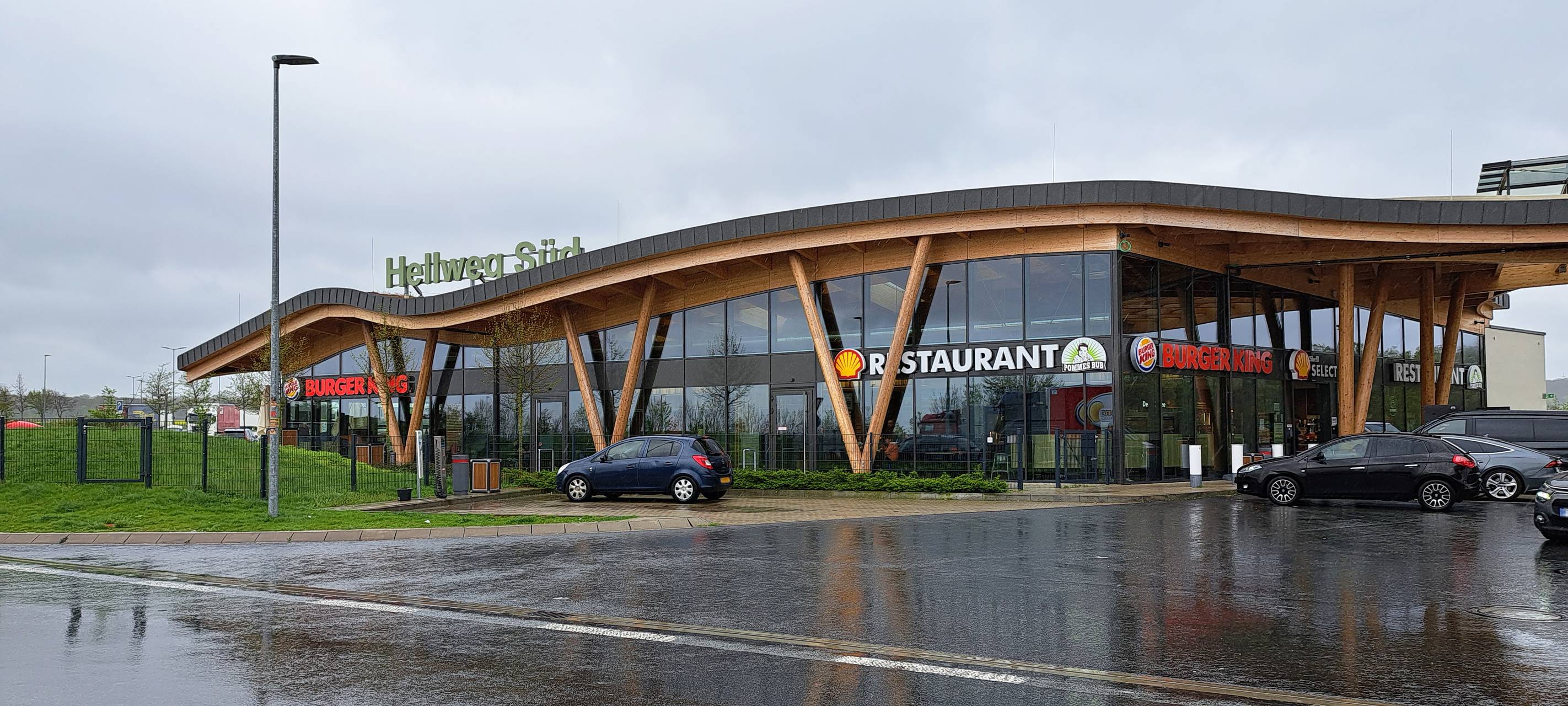 Sanitäranlagen an Raststätten in Sauerland-Nähe gut