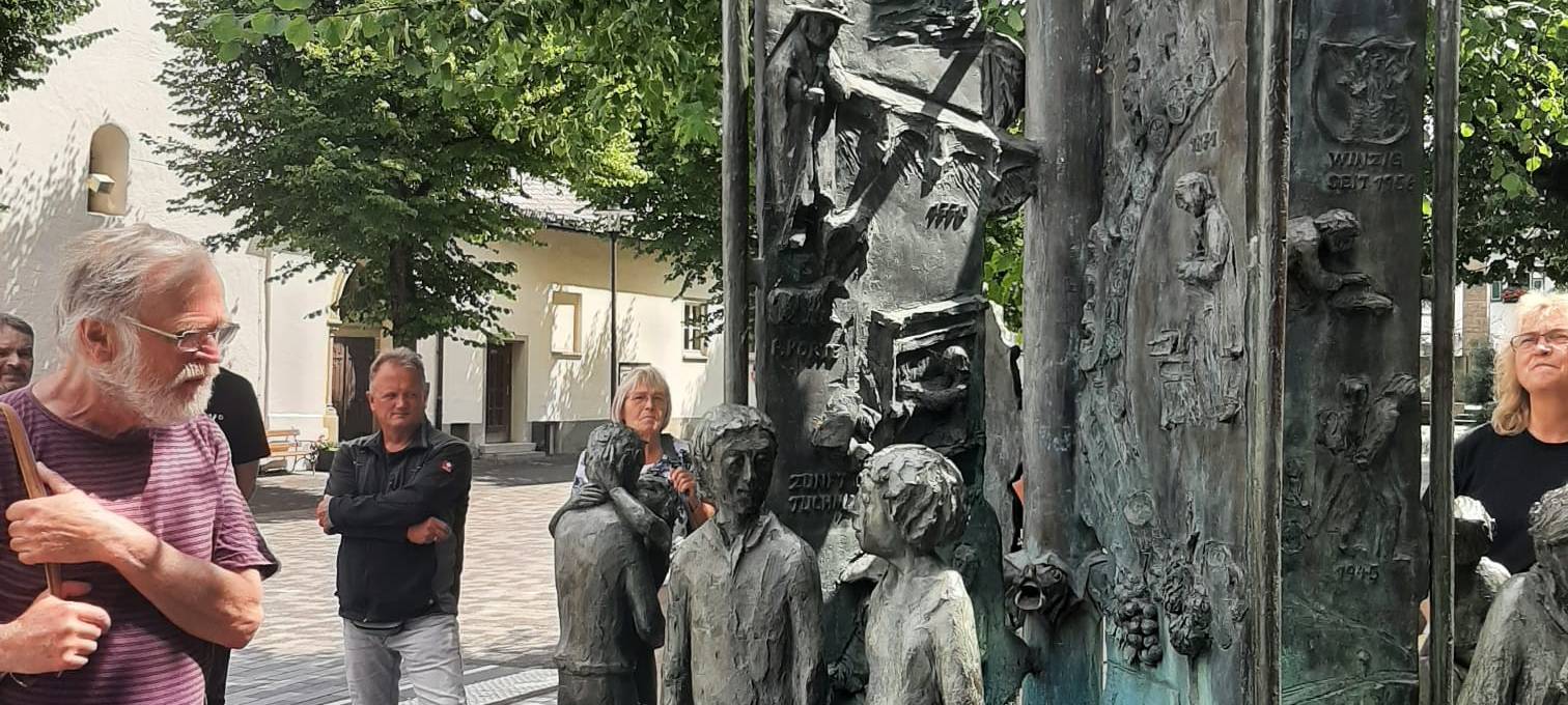 Zum Nachhören: Stollenbunkerführung in Meschede