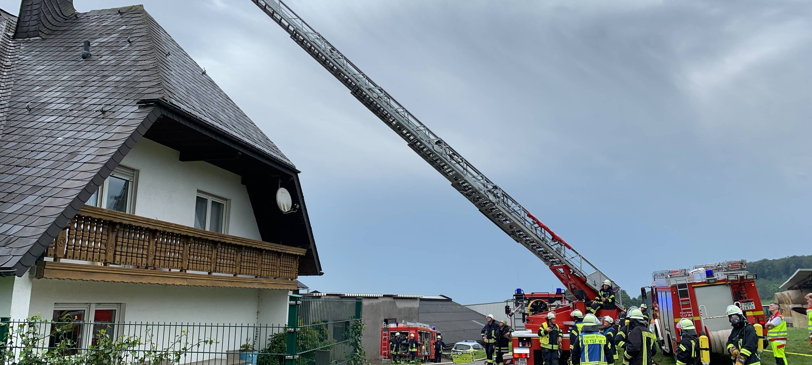 Blitz schlägt in Wohnhaus in Brilon-Rösenbeck ein