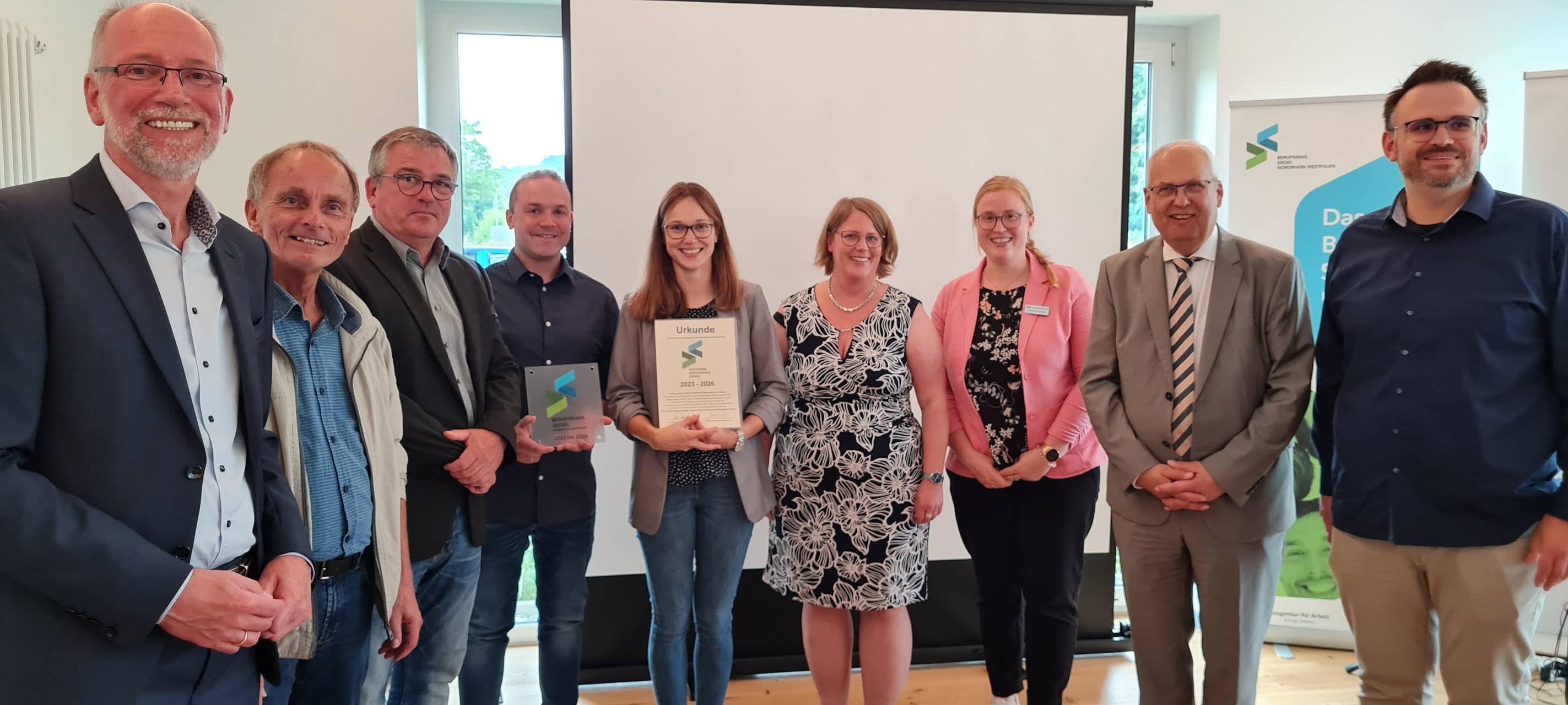 2 Neheimer Schulen mit Berufswahl-Siegel