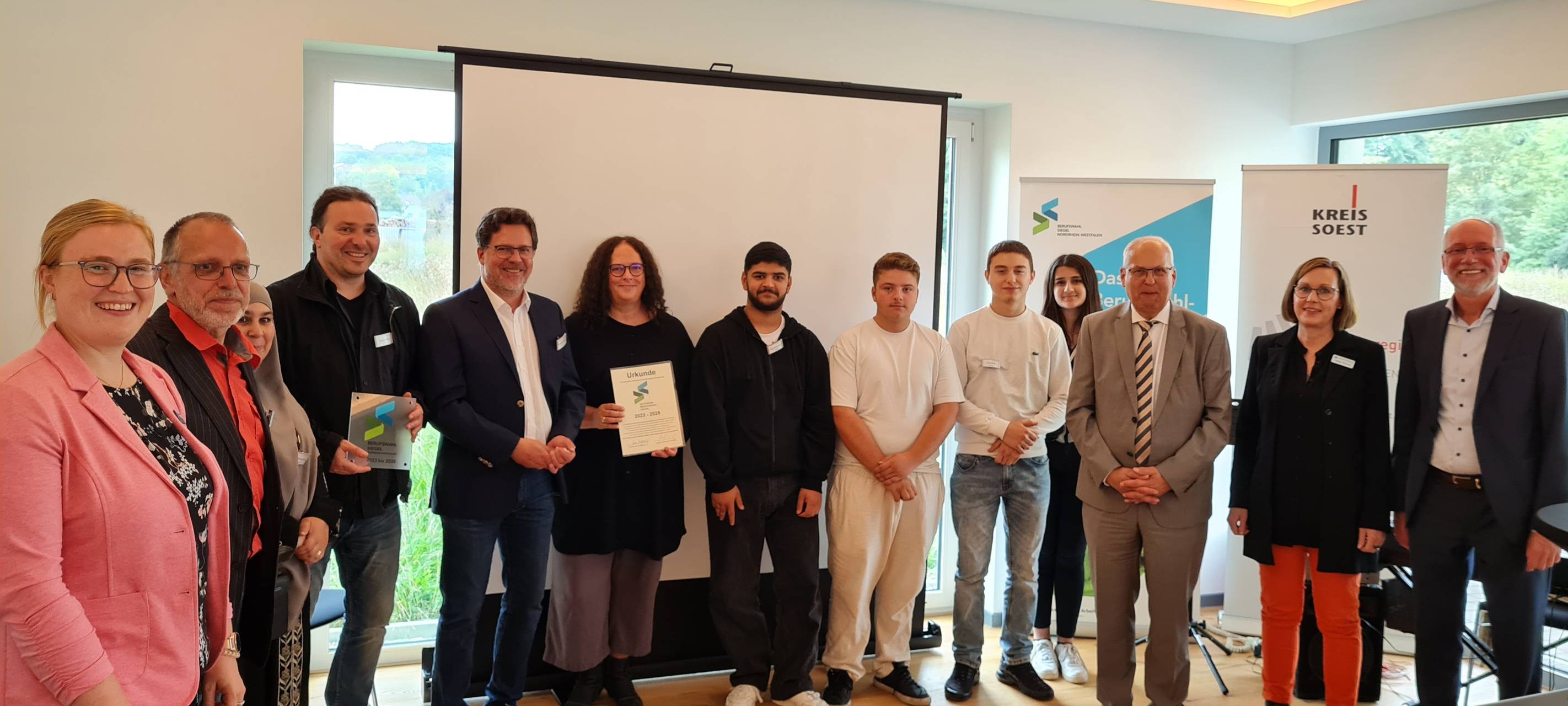 2 Neheimer Schulen mit Berufswahl-Siegel