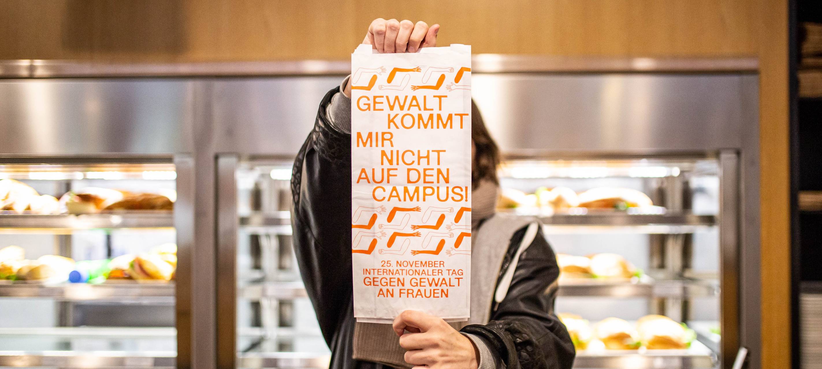 Tag gegen Gewalt an Frauen: Sauerland zeigt sich in orange