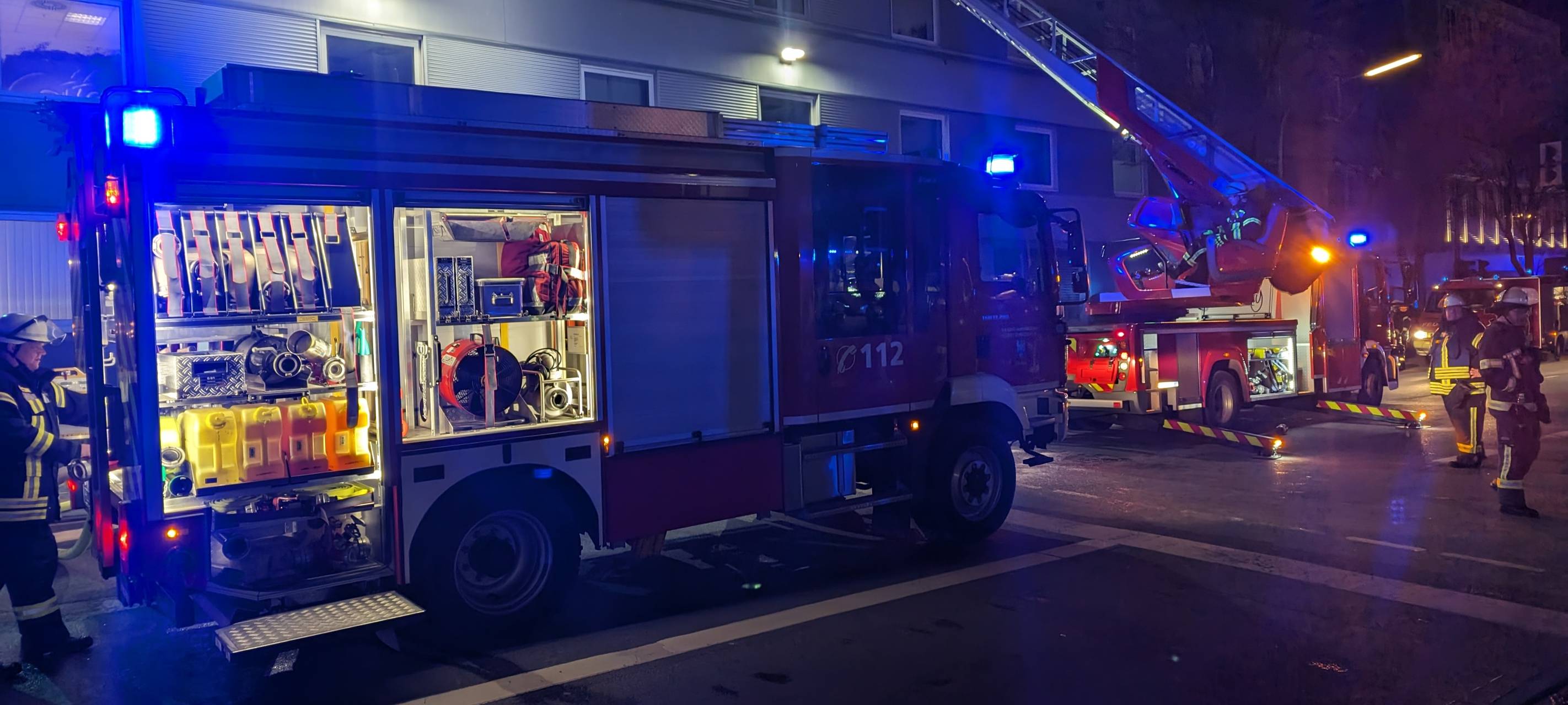 Brand in Industriebetrieb in Arnsberg-Müschede