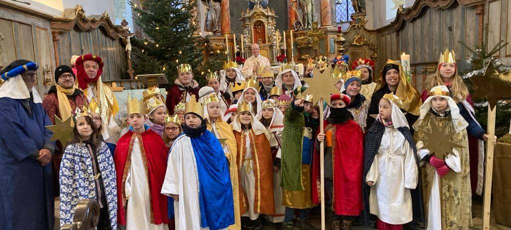 Meschede: Sternsinger Remblinghausen sammeln gut 5.000 Euro