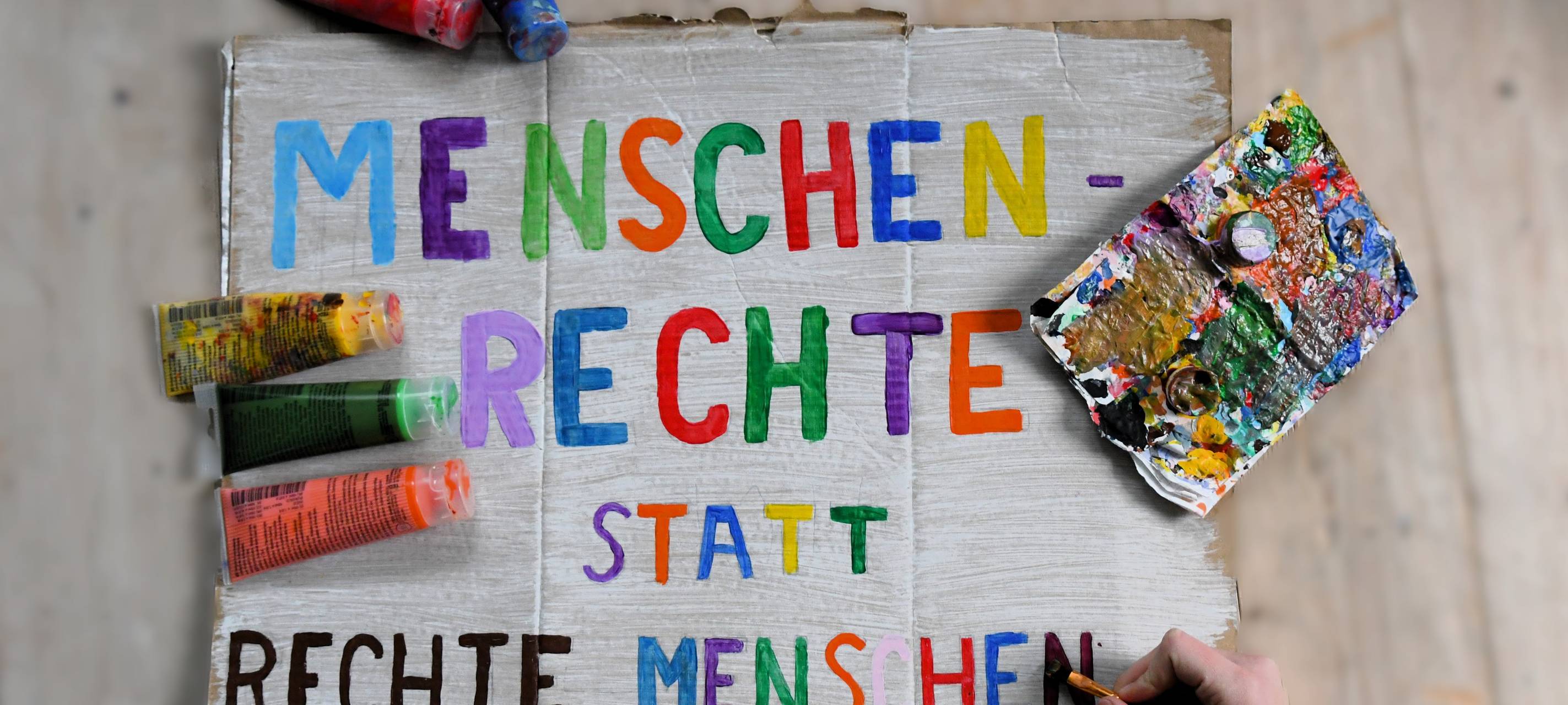 Viele Sauerländer demonstrieren