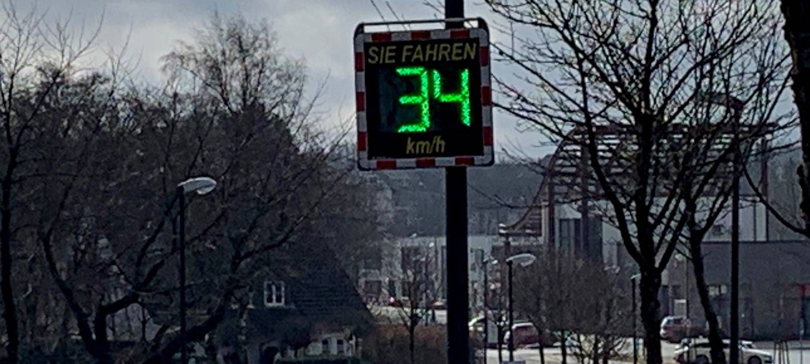 Sauerland: Geschwindigkeitsmesstafeln