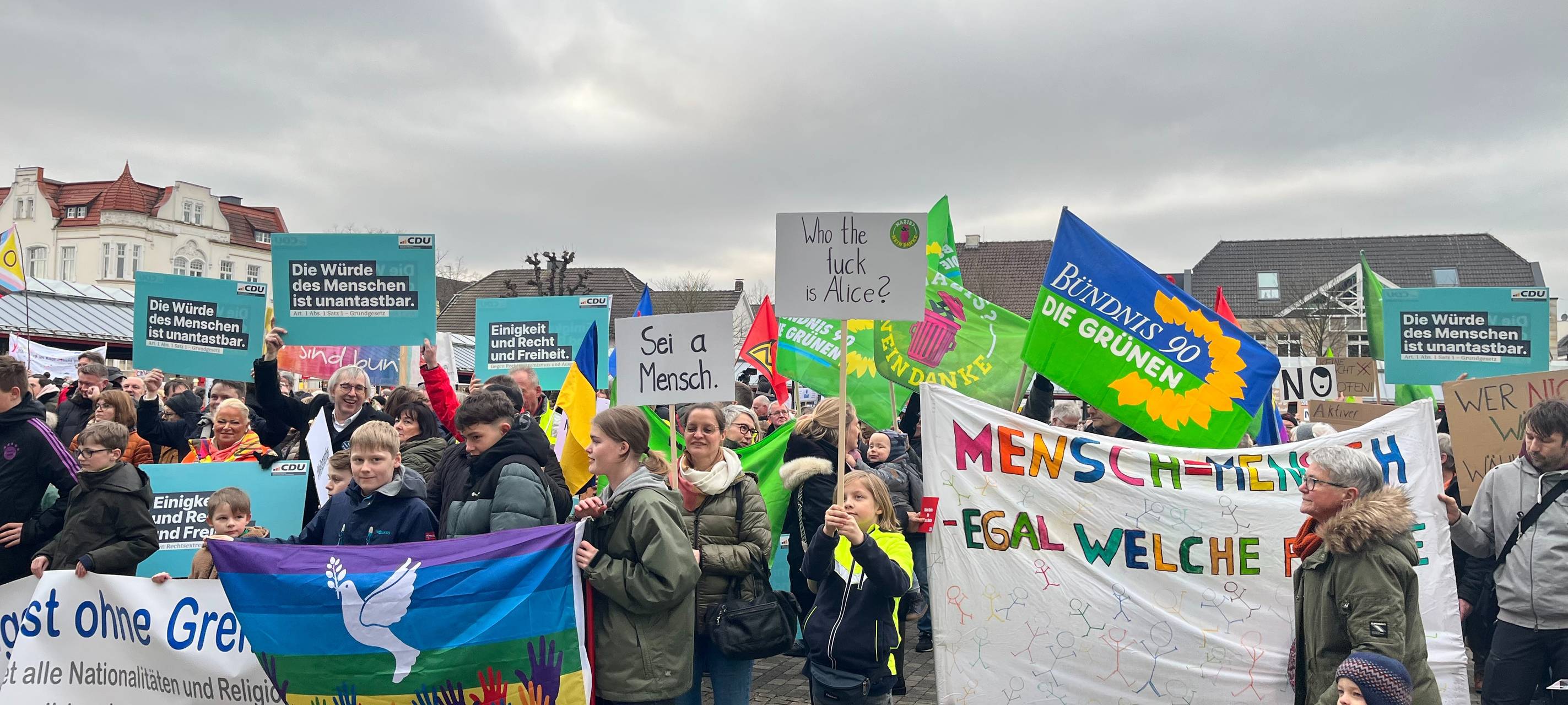 Sauerland: 3 große Demos für Vielfalt und Demokratie