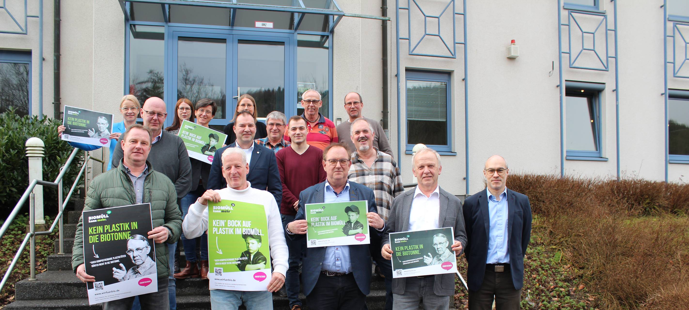 Sauerländer Abfallwirtschaft gegen Plastik in Biotonnen