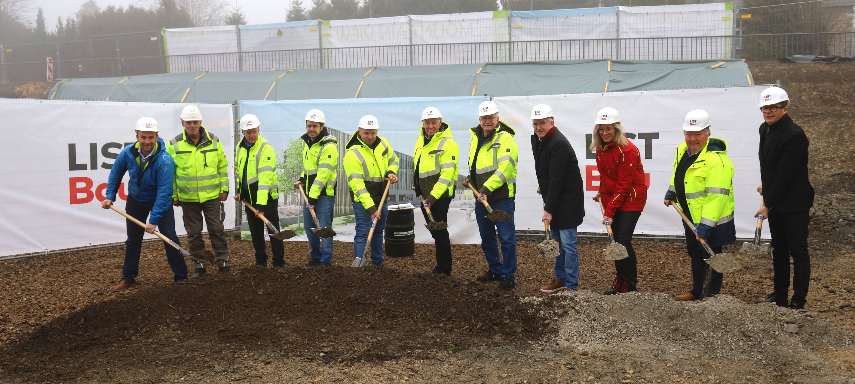 Willingen: 1. Spatenstich für neues Hotel
