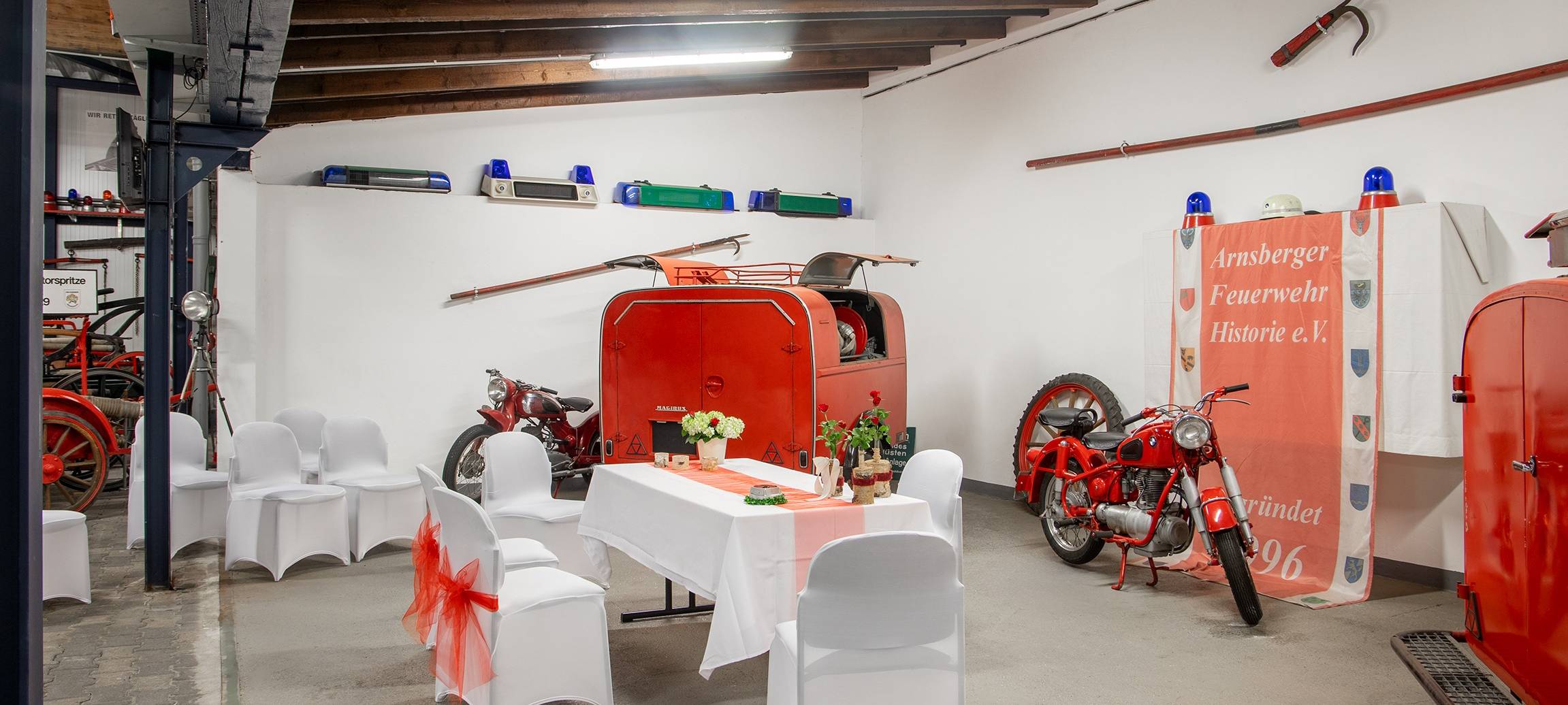 Arnsberg: Trauungen im Feuerwehrmuseum