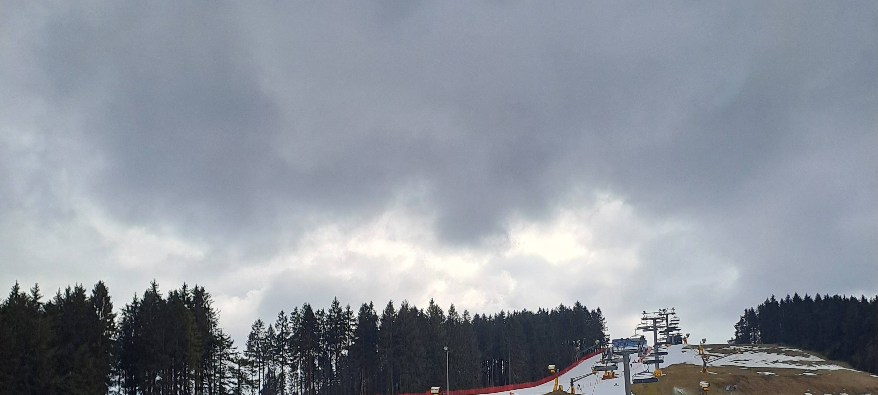 Zum Nachhören: Vorbereitungen zum Snowboard-Weltcup in Winterberg