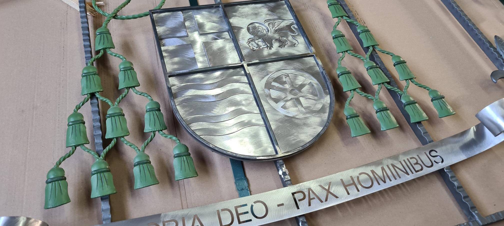 Neuer Erzbischof wird in Paderborn eingeführt