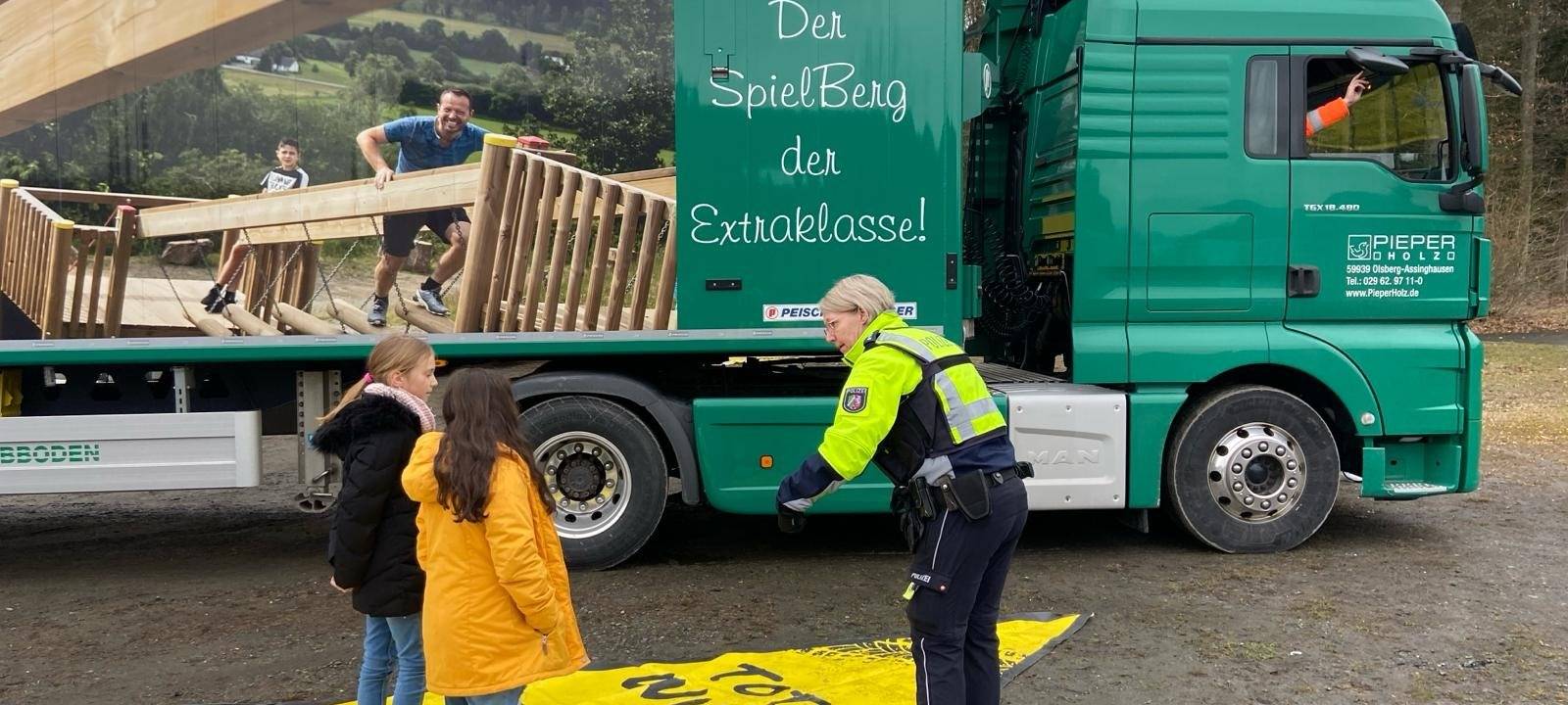 Sauerland: Aktion Toter Winkel in Brilon