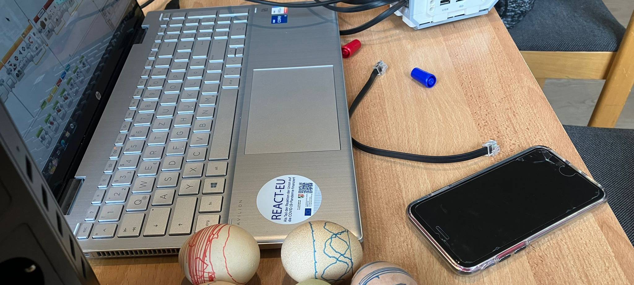 Zum Nachhören: Ostereierfärben im Sauerland