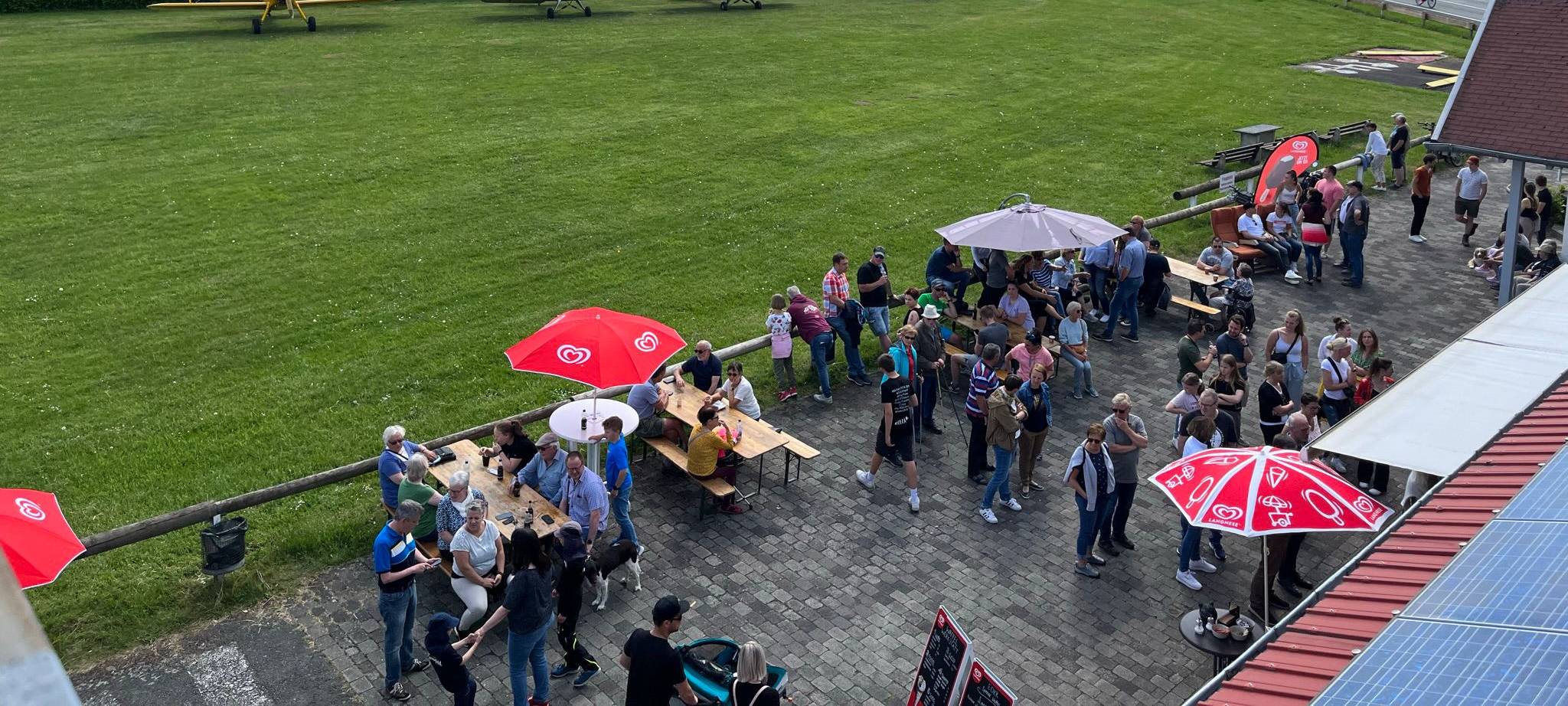 Zum Nachhören: Waffel Fly-In in Schmallenberg