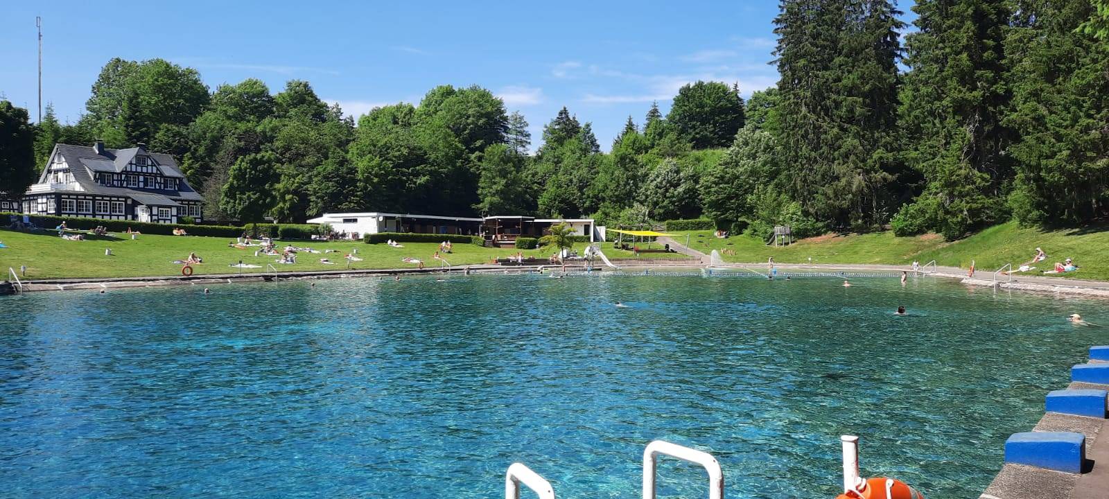 Sauerland: Freibäder öffnen