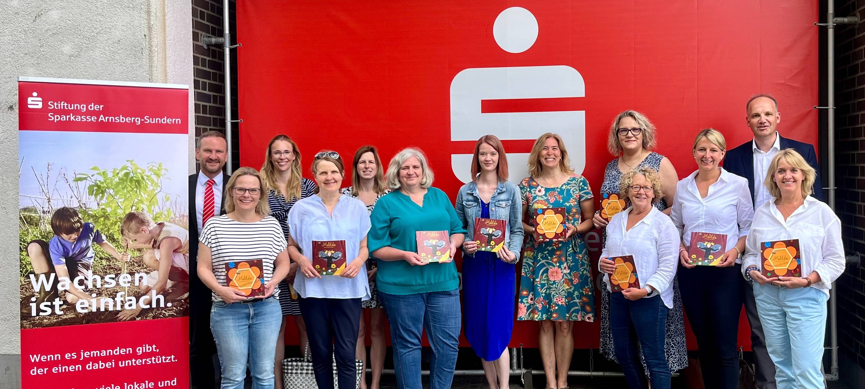 Arnsberg und Sundern: Bücher zum Bienenschutz