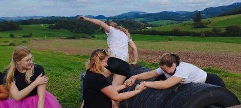 Sundern: Hindernislauf in Amecke