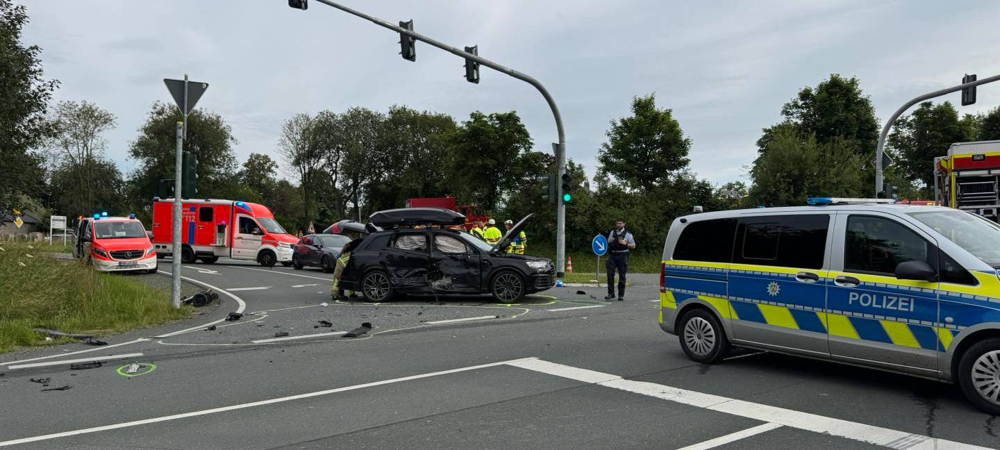 Schwerer Verkehrsunfall in Winterberg am Herrloh-Tunnel