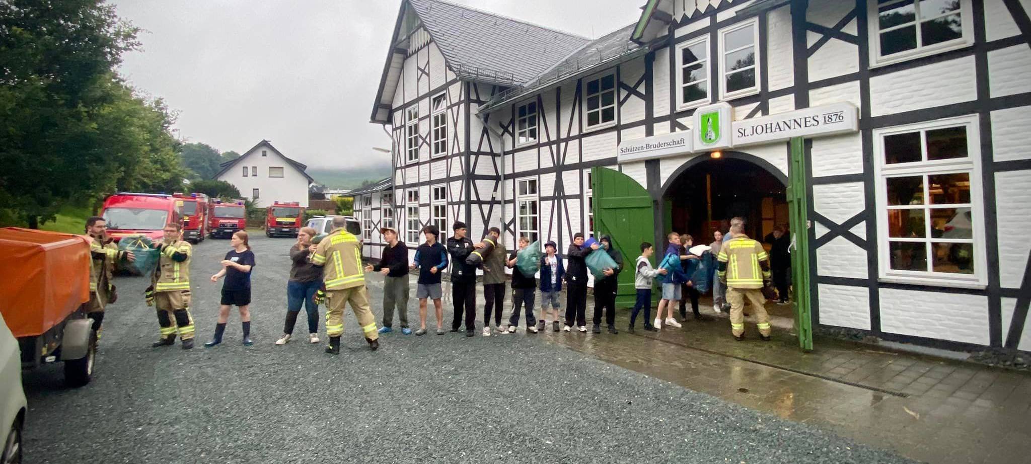 Winterberg: Starkregen sorgt für Feuerwehreinsätze