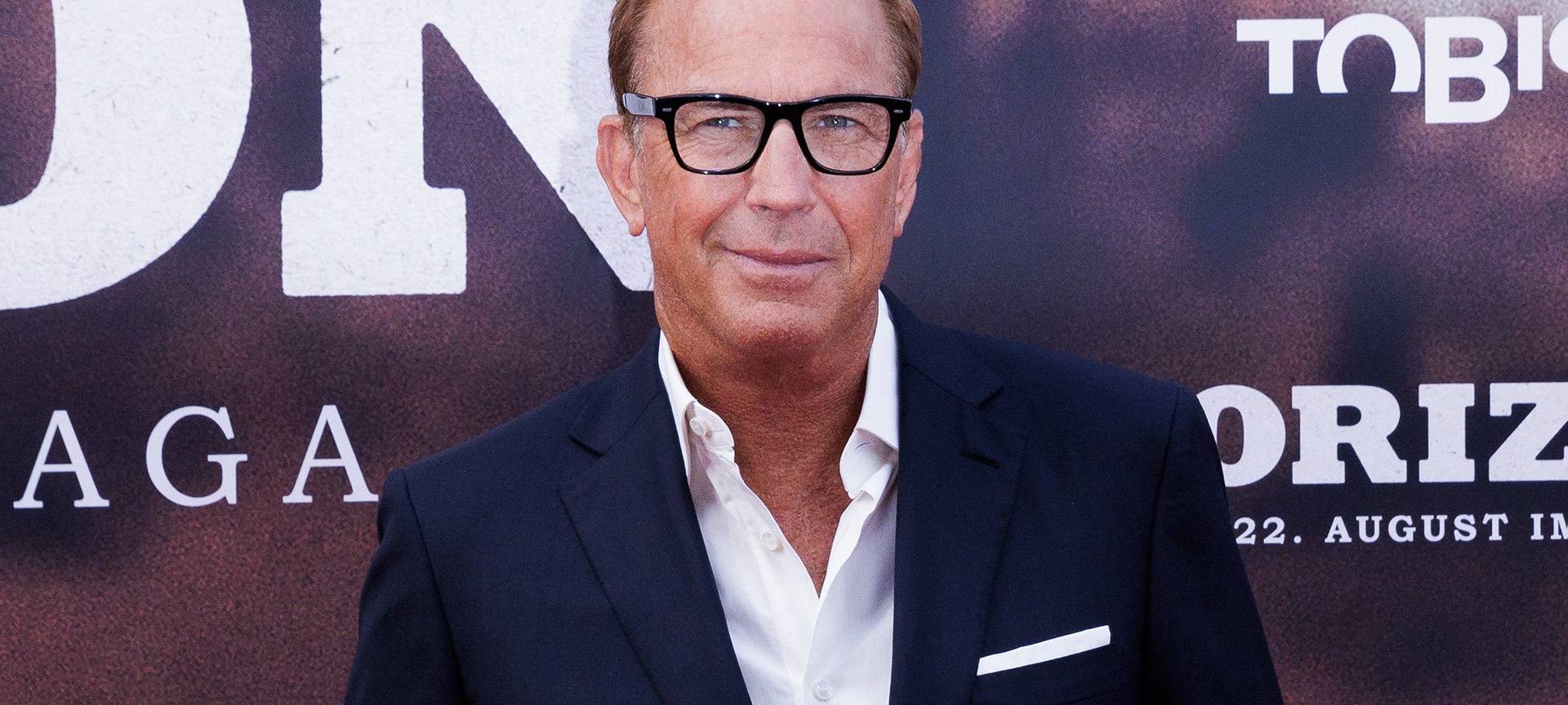 Schauspieler Kevin Costner bei der Deutschlandpremiere seines Films «Horizon» im UCI Kinowelt Zoo Palast. Kevin Costner ist Hauptdarsteller, Regisseur und Drehbuchautor des Films.