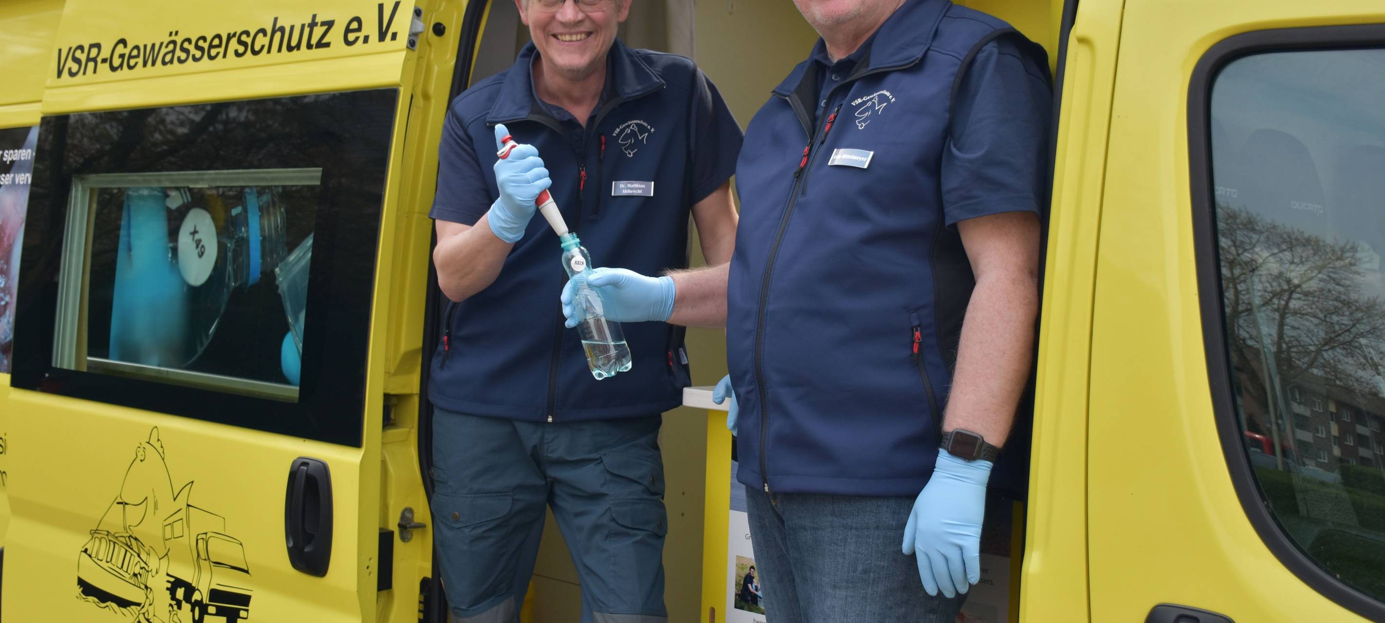 Marsberg: Labormobil testet Brunnenwasserproben