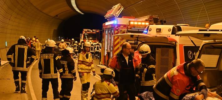 Sauerland: Feuerwehren üben Rettung in Tunneln