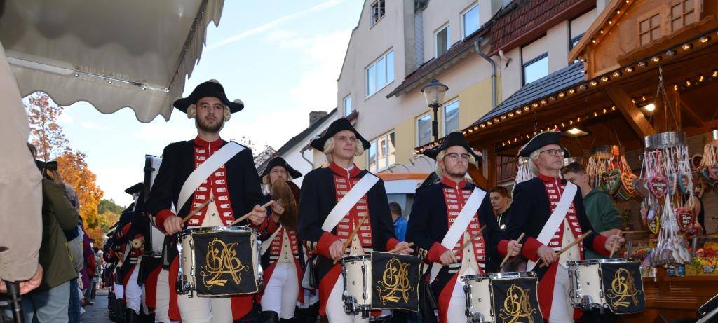 Marsberg: Allerheiligenmarkt und verkaufsoffener Sonntag