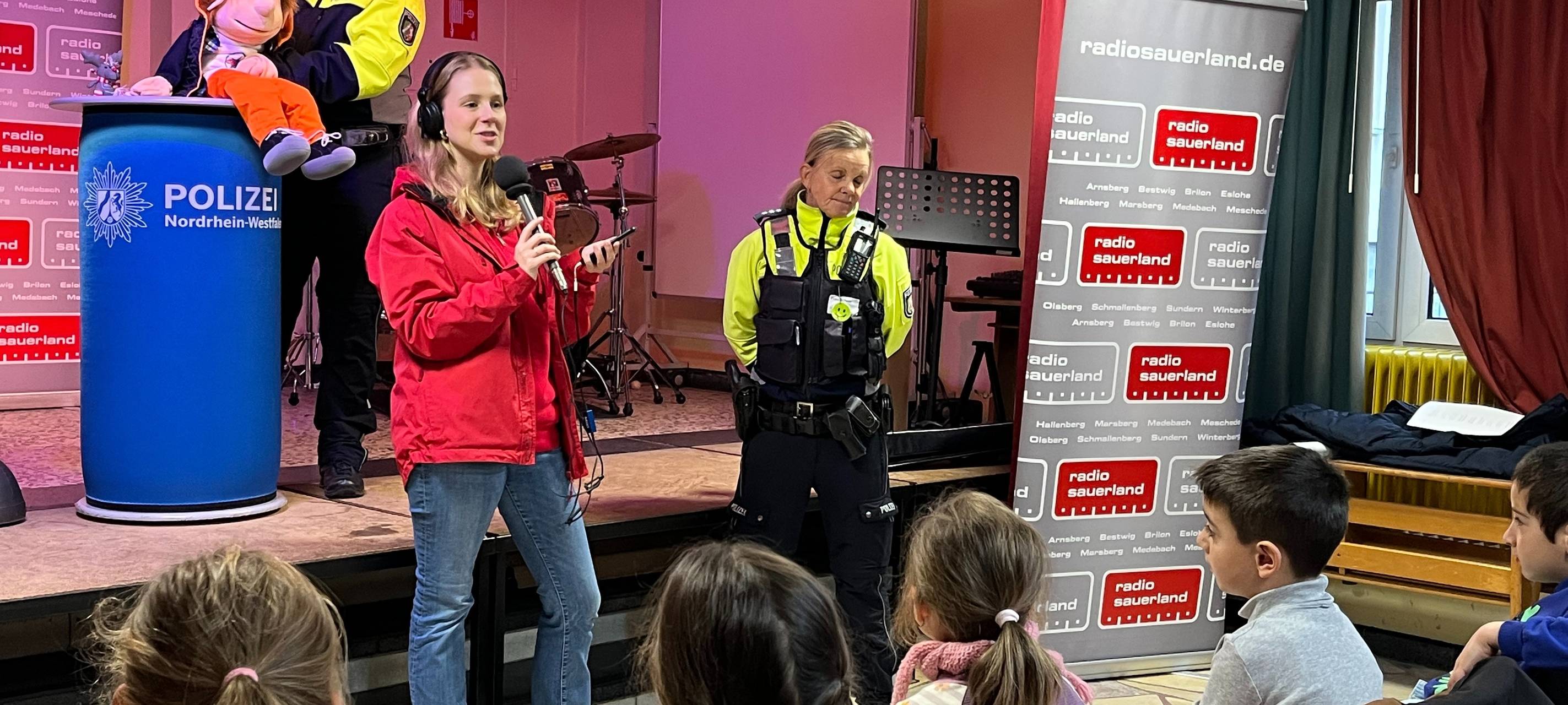 Mit Emil sicher zur Schule - Wir machen die Schulwege sicher!
