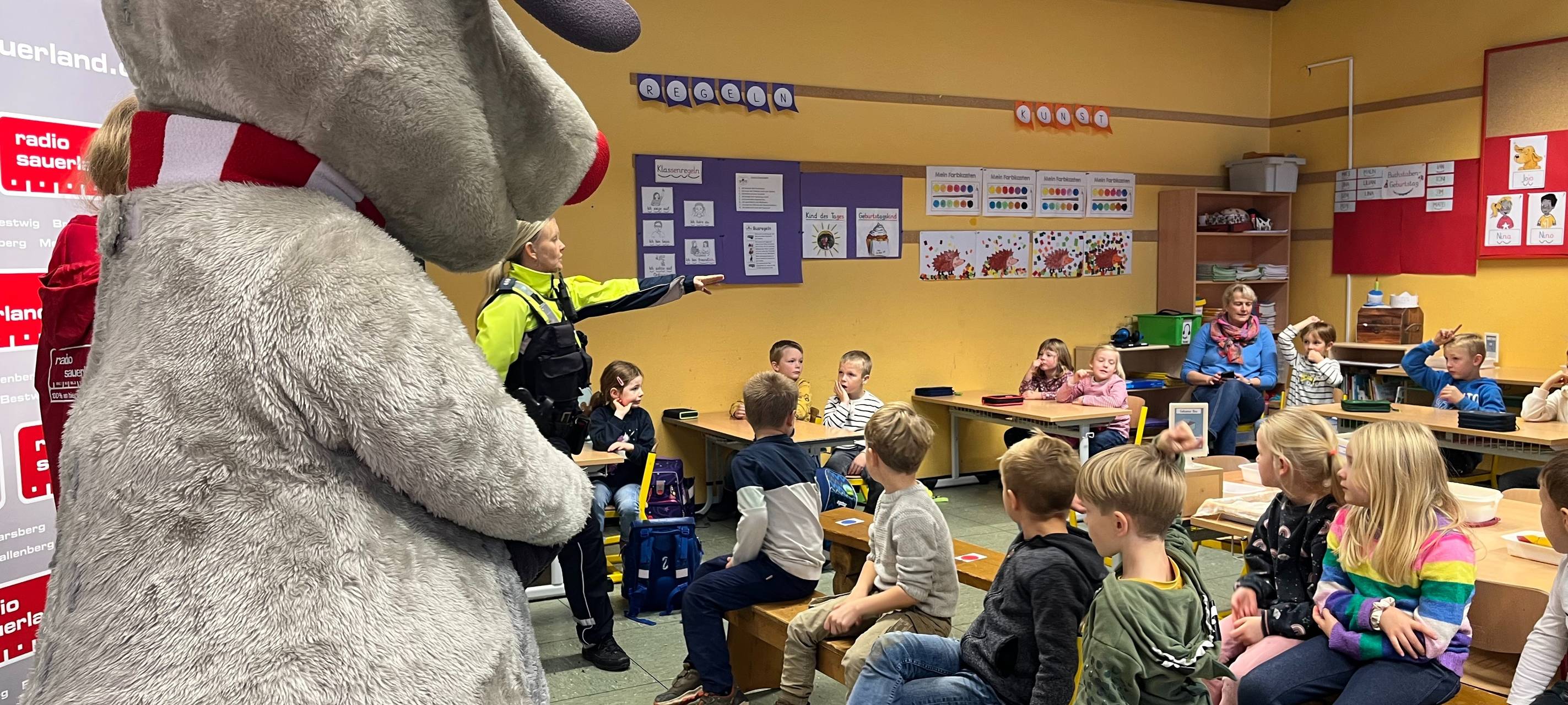 Mit Emil sicher zur Schule - Wir machen die Schulwege sicher!