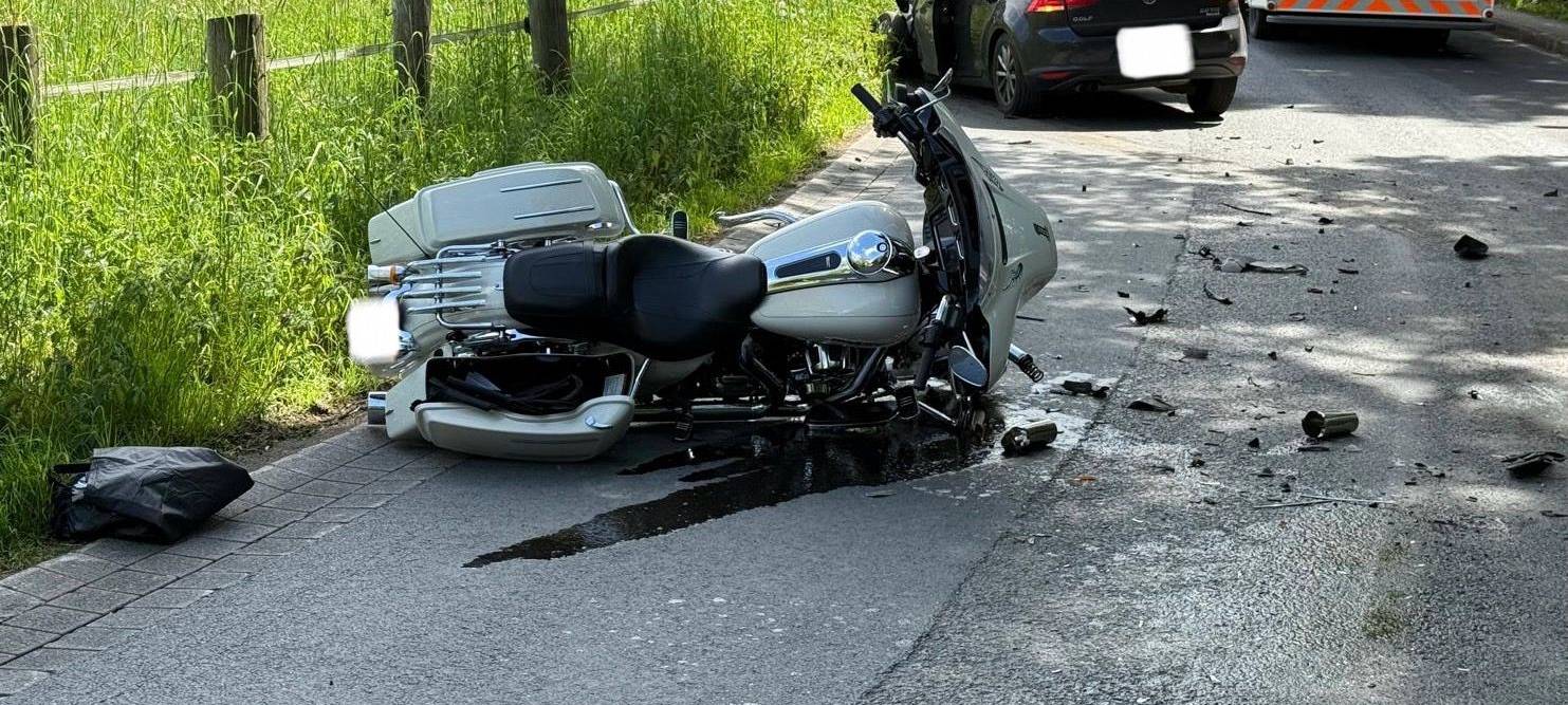 Zwei Verletzte bei Unfall zwischen Sundern und Meschede
