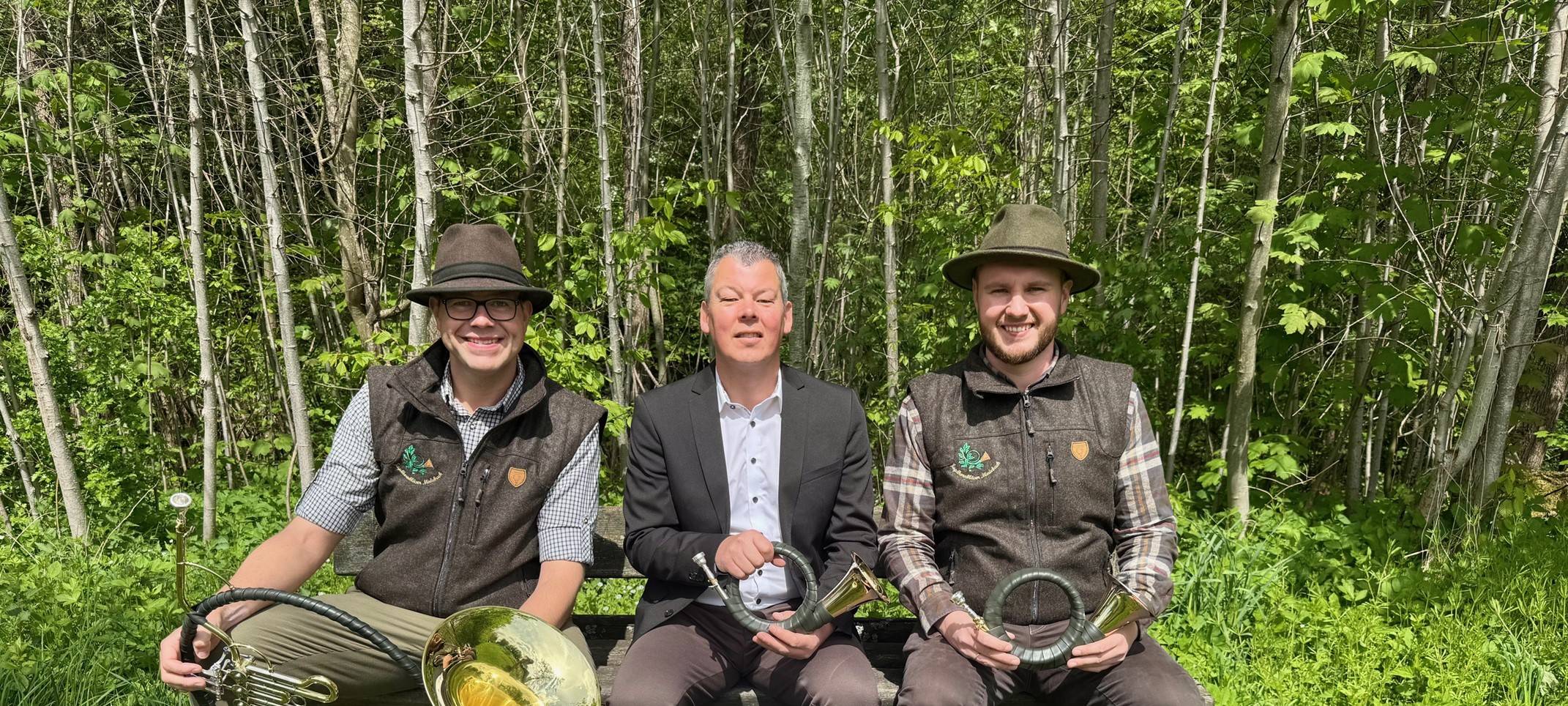 Medebach: Unterstützung für Jagdhornbläser