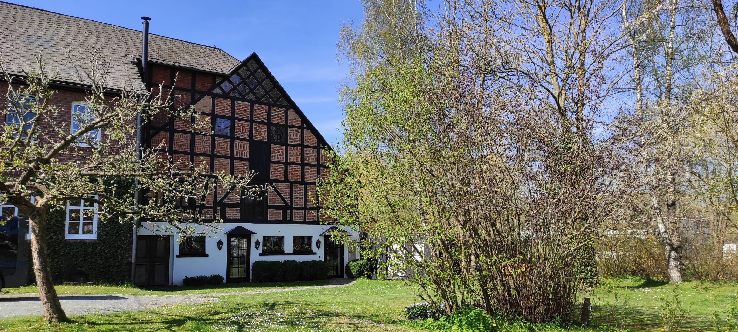 Lächelwerk Schmallenberg kauft Hof