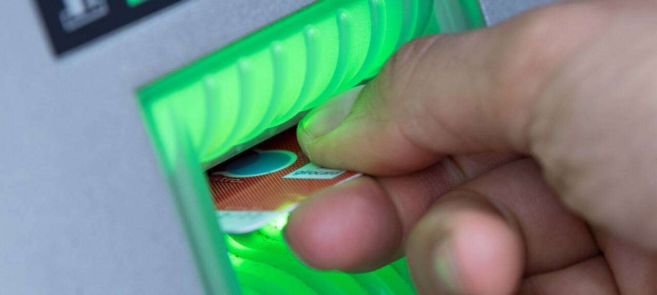 Symbolfoto Geldautomat