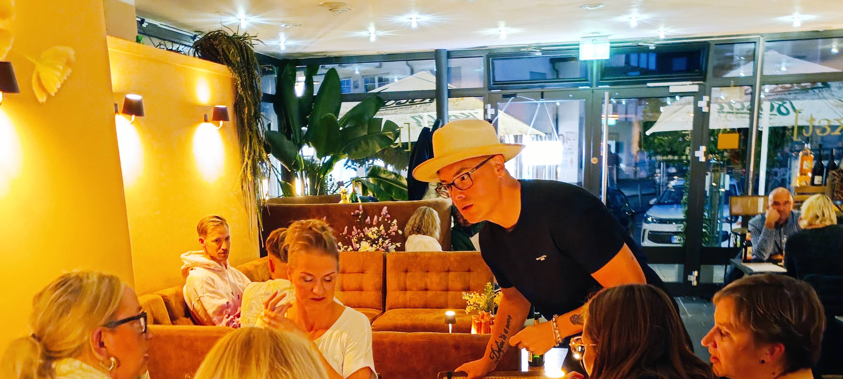 Die neue Winterberger Cocktailbar kommt an.