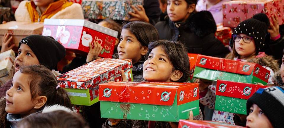 Hilfsaktion Weihnachten im Schuhkarton läuft