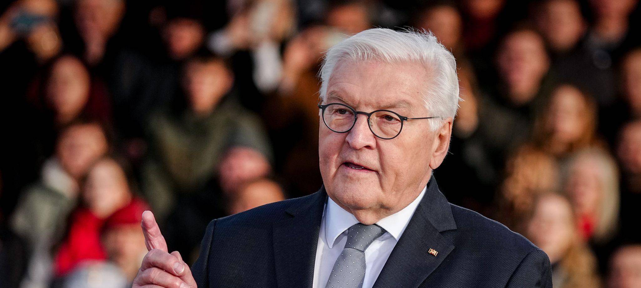 70. Jahrestag der Bundeswehr - Feierliches Gelöbnis