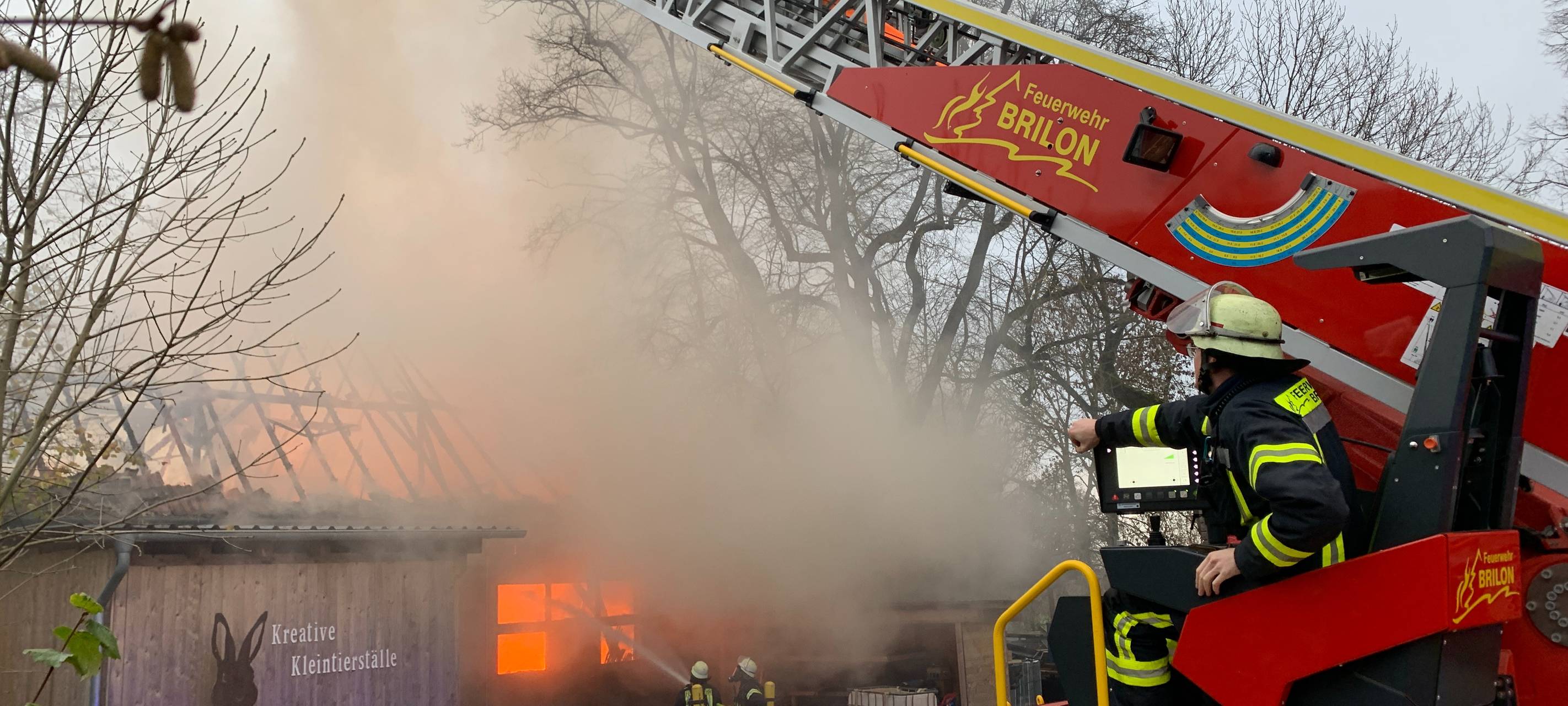 Schreinerei bei Brand in Brilon-Radlinghausen zerstört