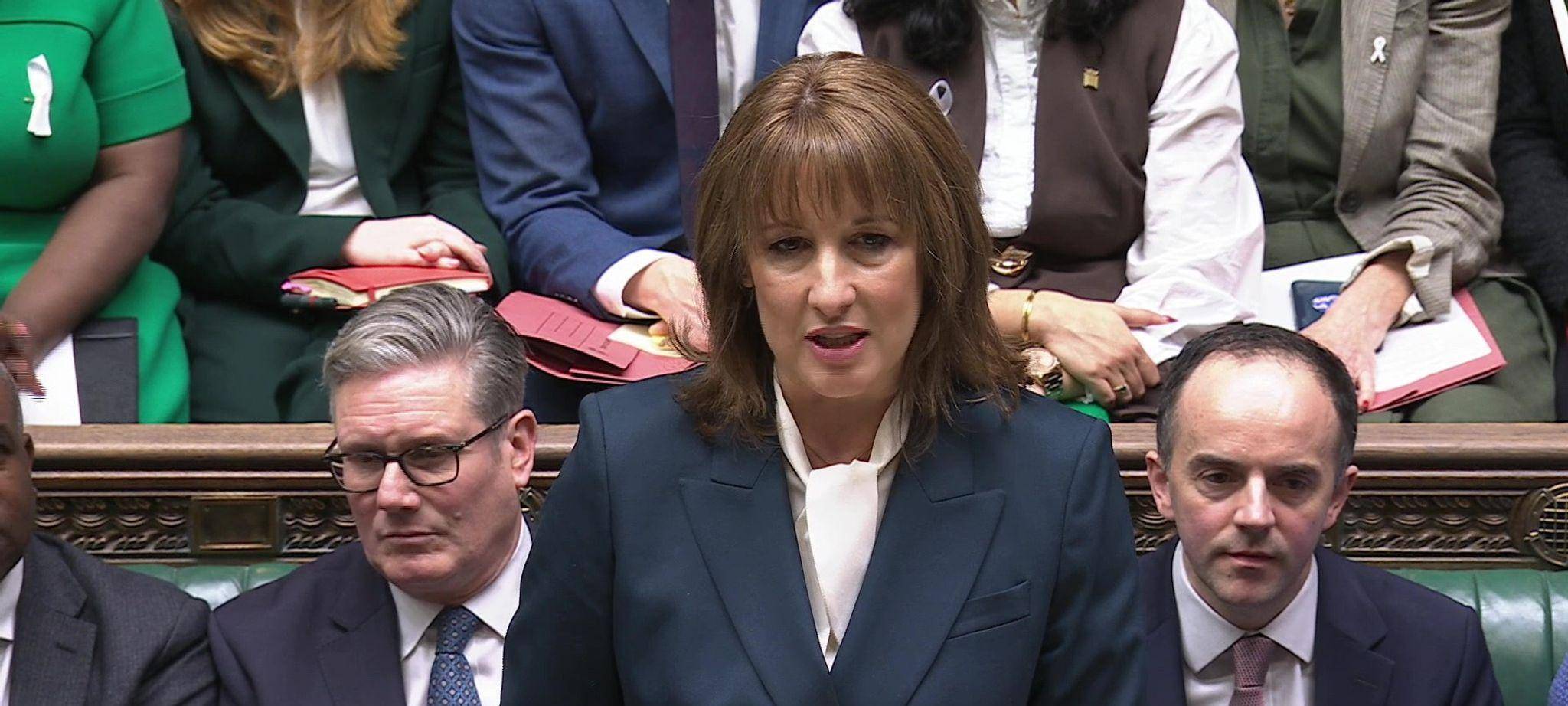 Britische Finanzministerin Reeves legt den Haushalt vor