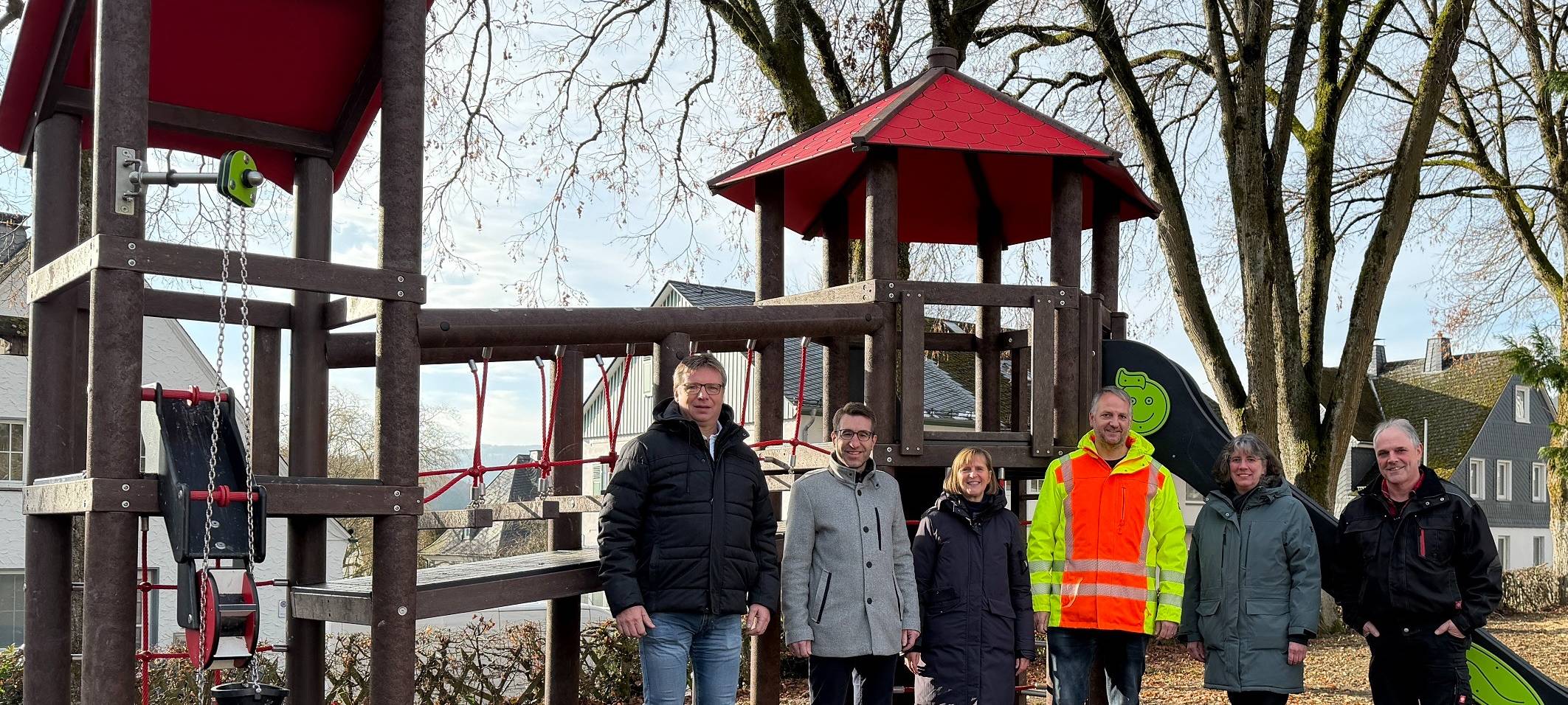 Grundschule hat neuen Schulhof