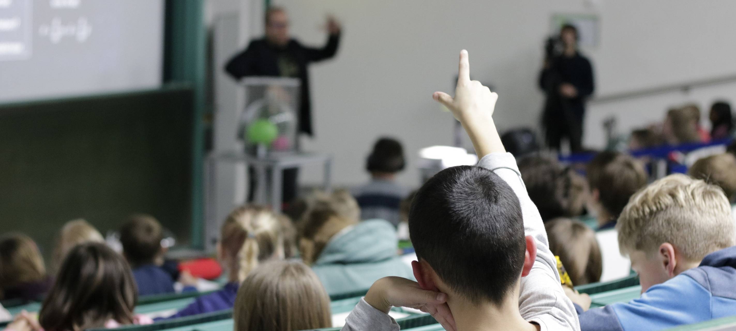 Im Februar startet die Kinder-Uni an der FH Meschede