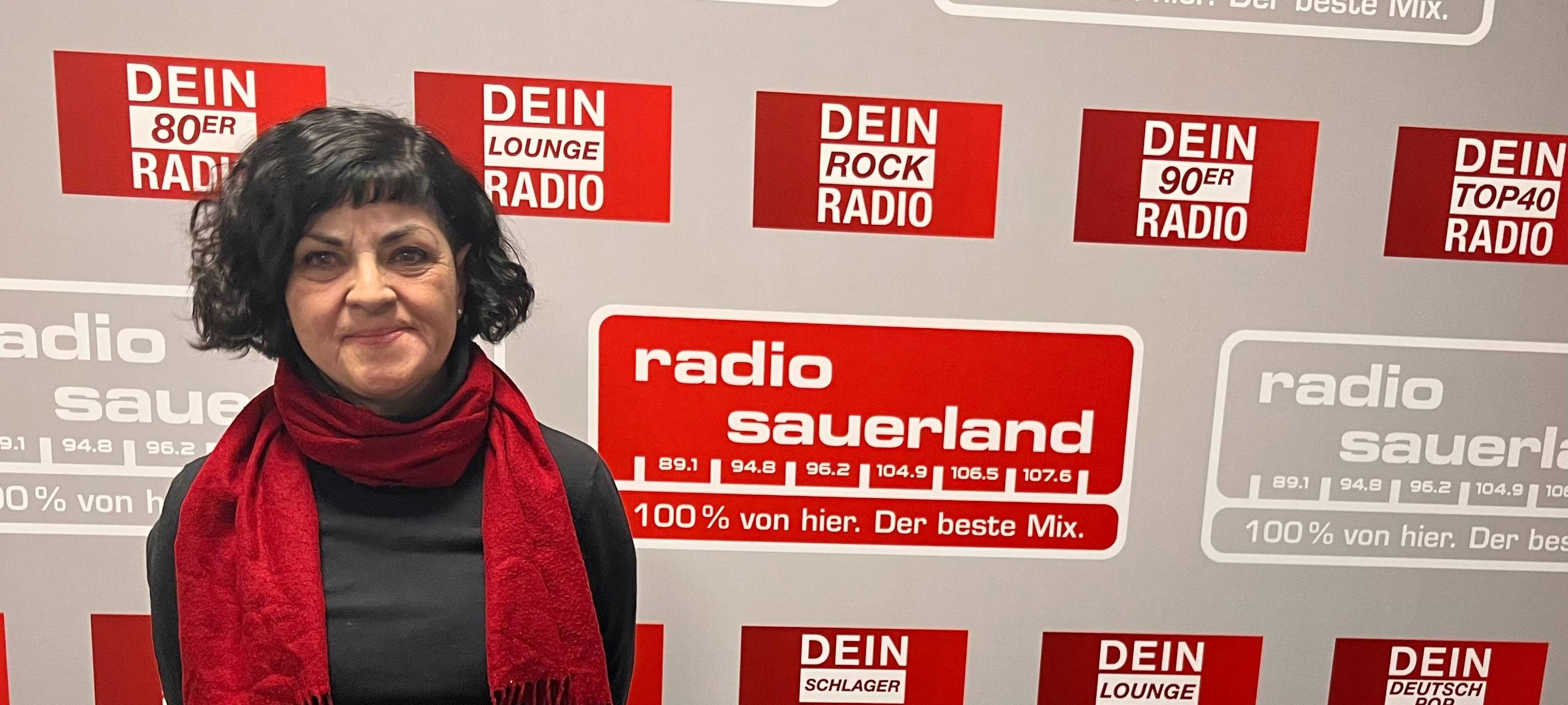 Zum Nachhören: Eine Meschederin bangt um ihre Familie in Iran