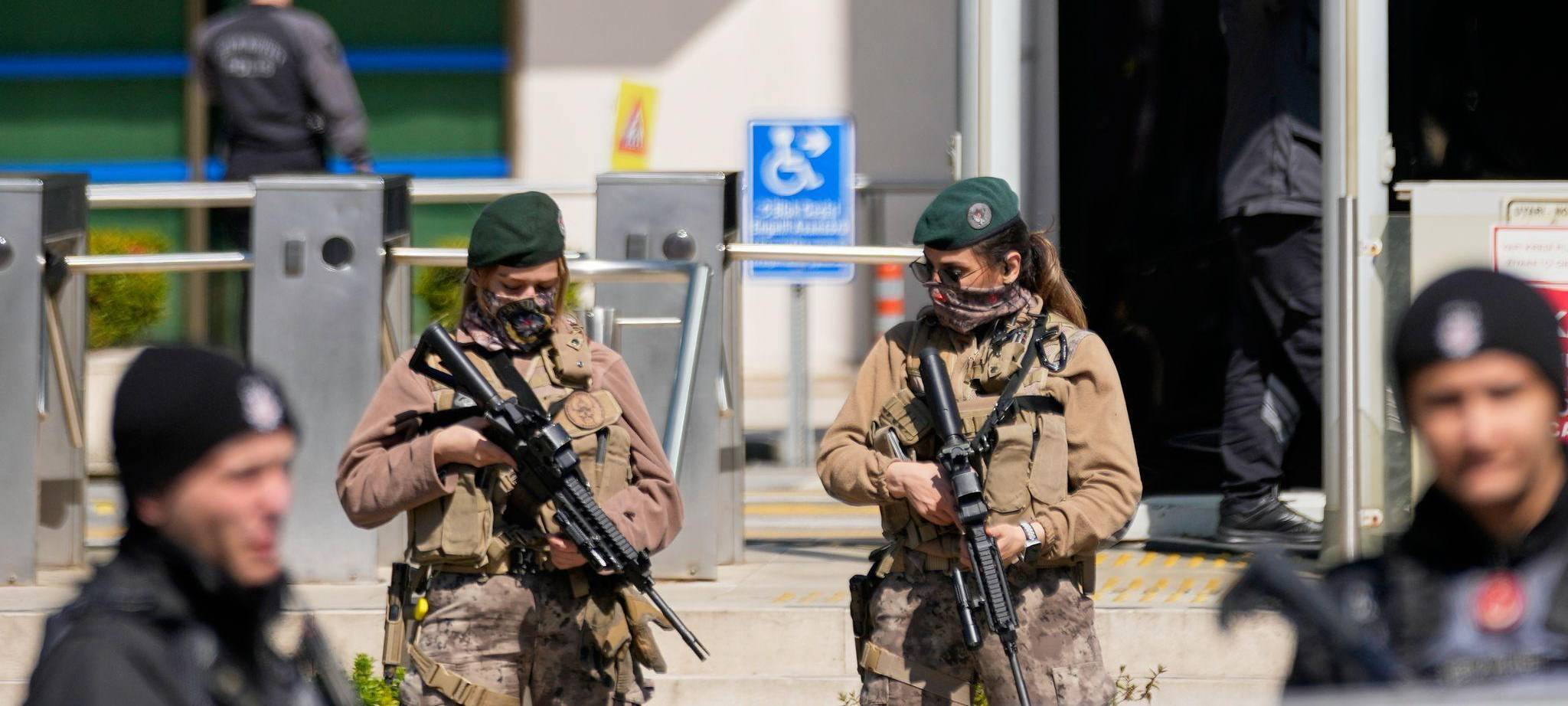 Schüsse vor Israels Konsulat in Istanbul