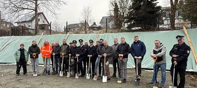 Neues Feuerwehrgerätehaus für Neuastenberg